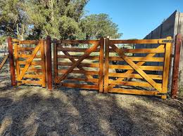 Portones de Caño, Portones de Madera, Portones alambrados