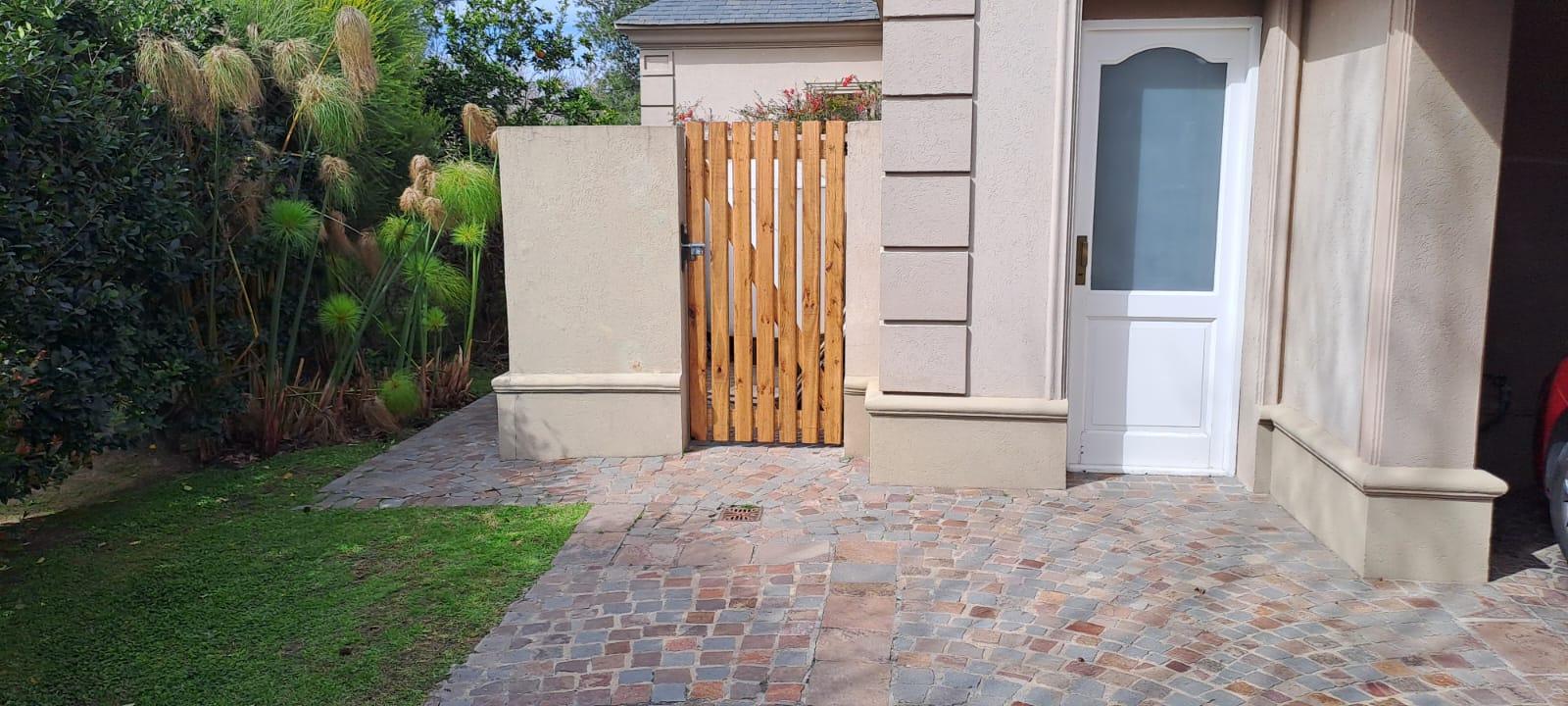 Portones de madera