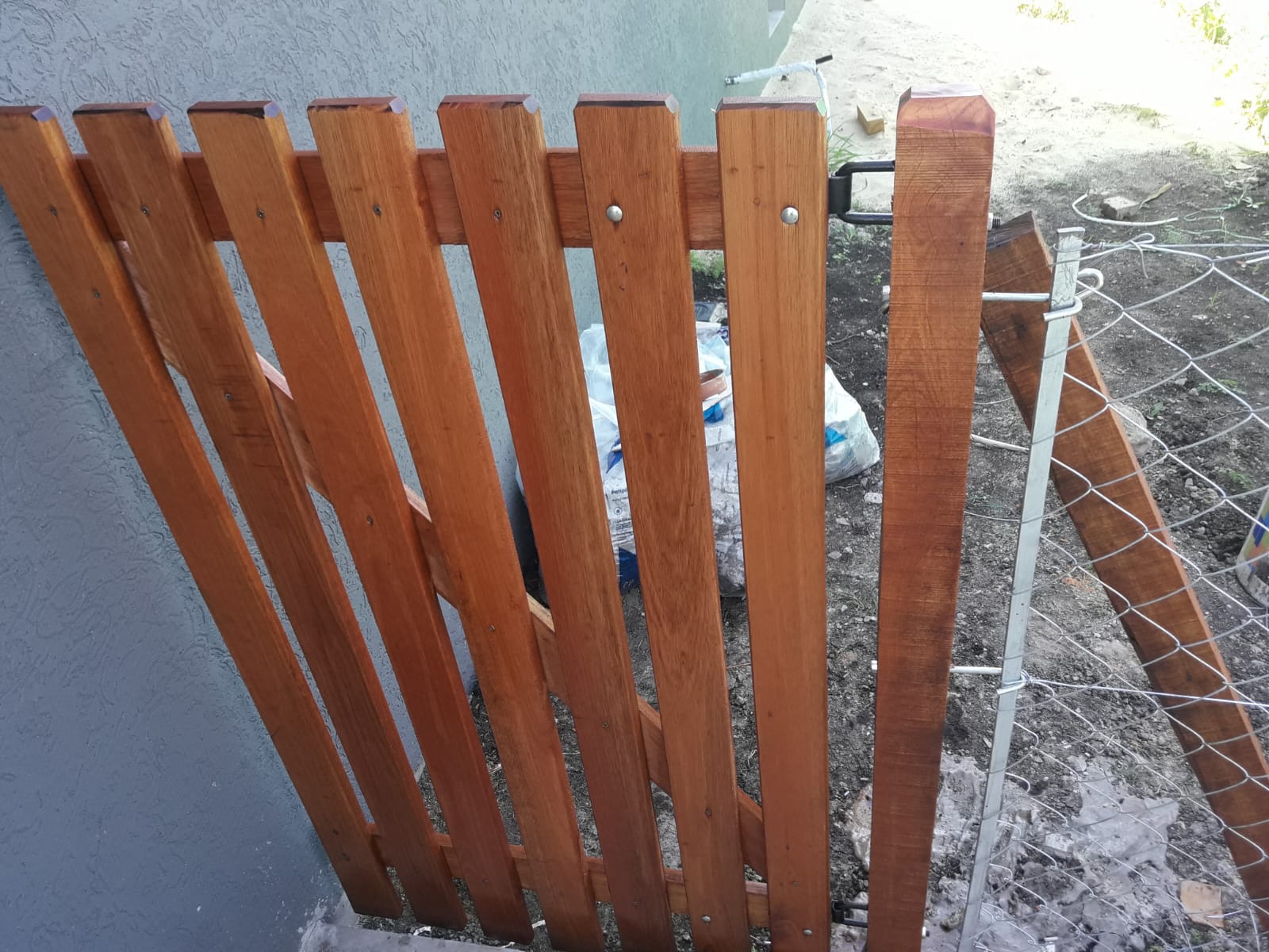 Portones de madera