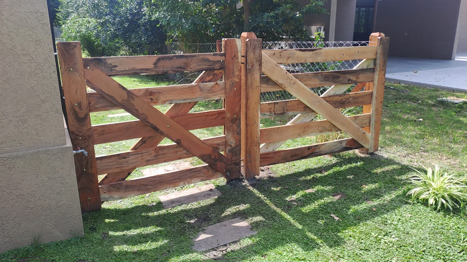 Portones de Madera